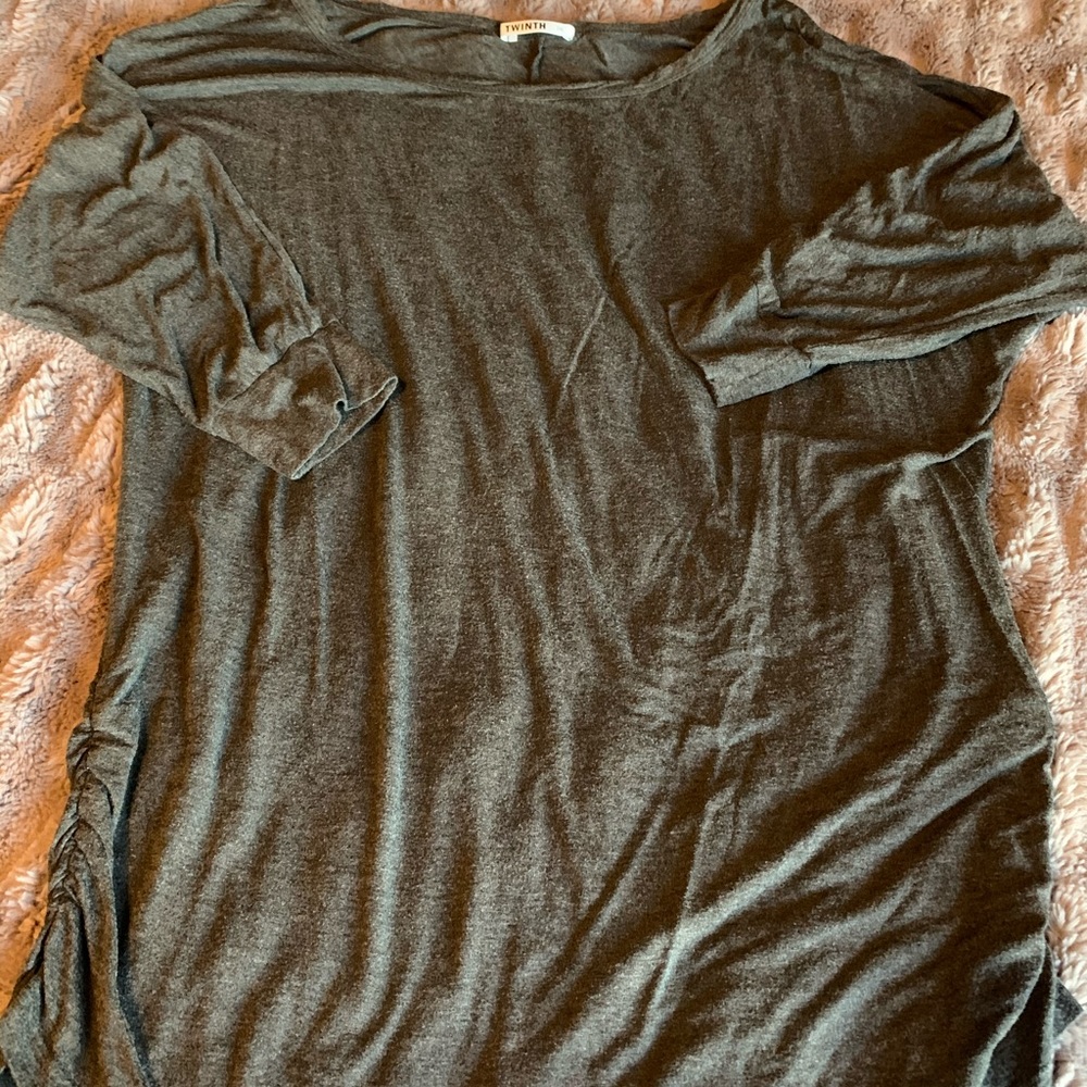 3/4 sleeve butterfly boat neck tunic tee